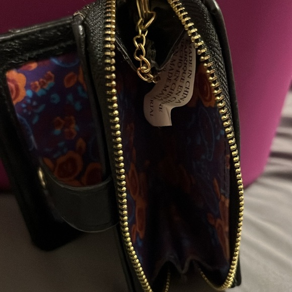 Wallet - Picture 3 of 3